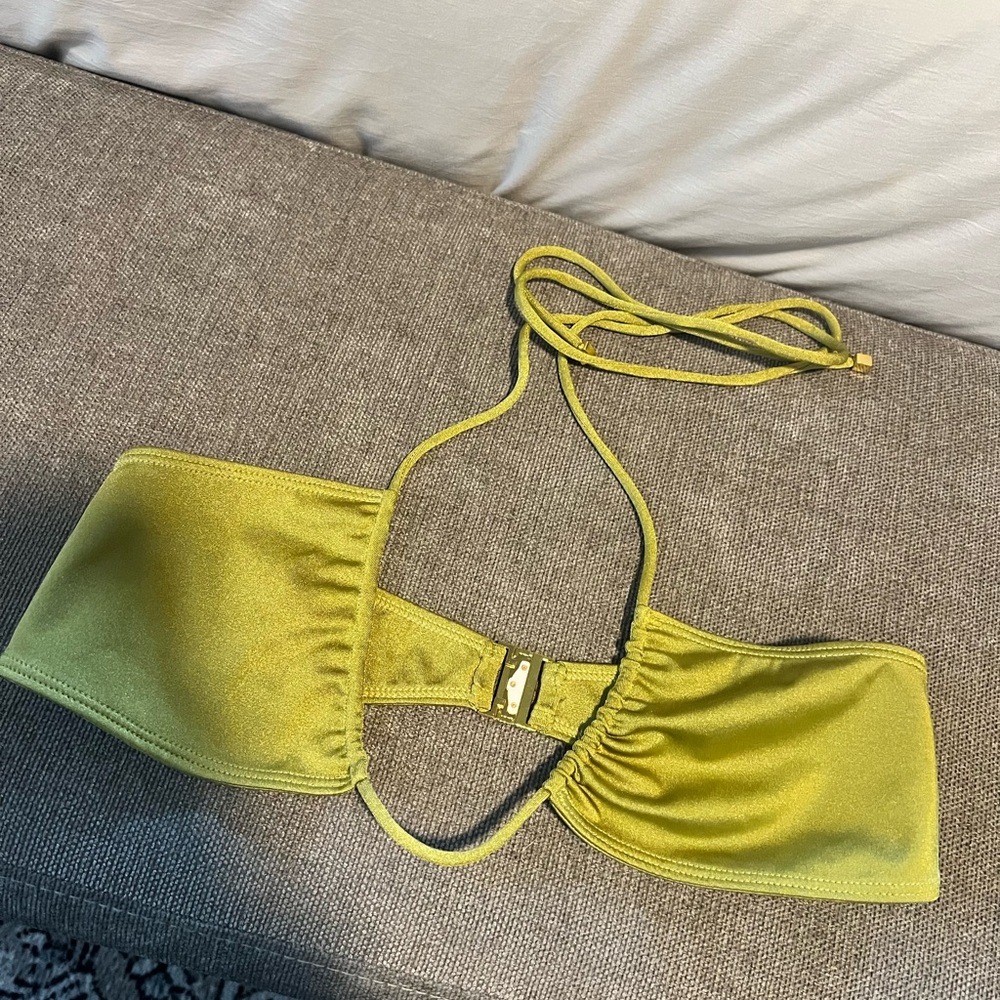 Sommer Swim bikini top Size S NWOT